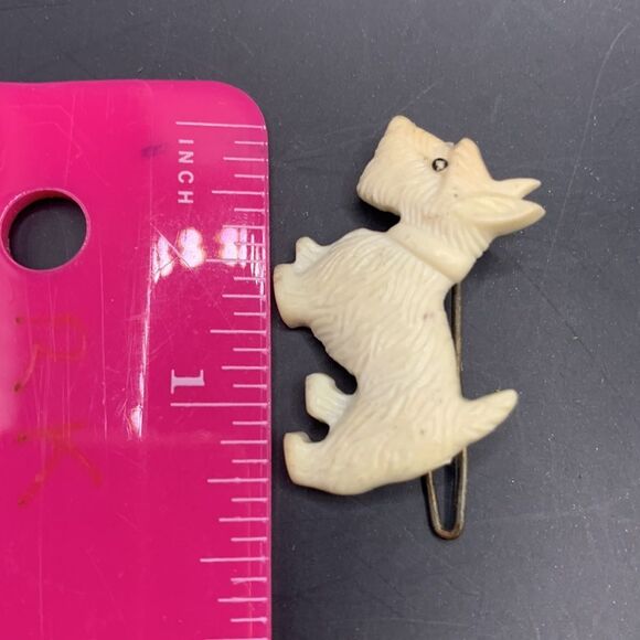 Tilco White Scottie Dog Pin - Picture 5 of 6